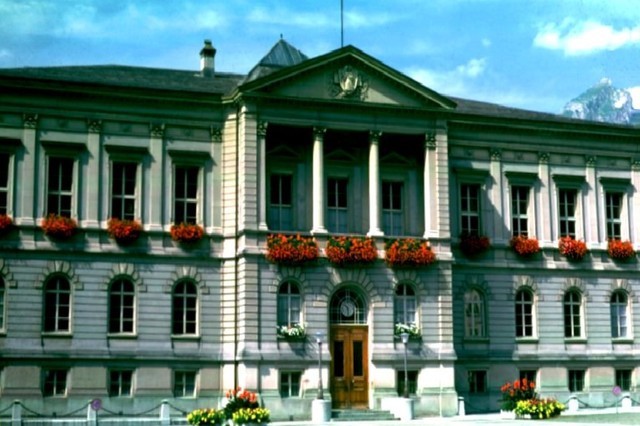 Rathaus Glarus